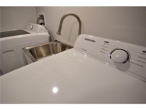 66 Dundurn Street N, Hamilton, ON - Indoor Photo Showing Laundry Room