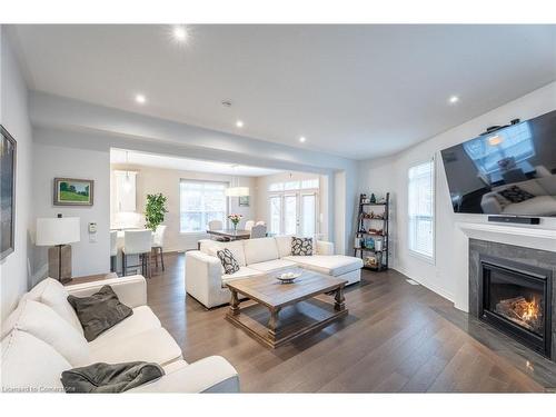 27 Willow Bank Common, St. Catharines, ON - Indoor Photo Showing Living Room With Fireplace