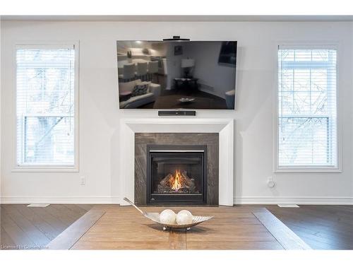 27 Willow Bank Common, St. Catharines, ON - Indoor Photo Showing Living Room With Fireplace