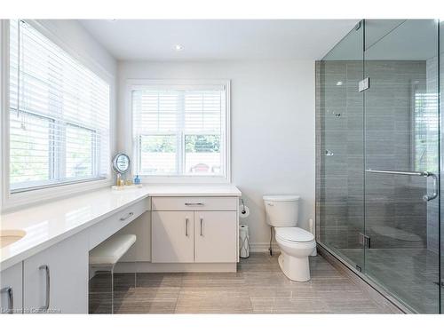 27 Willow Bank Common, St. Catharines, ON - Indoor Photo Showing Bathroom