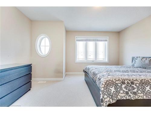 4184 Galileo Common, Burlington, ON - Indoor Photo Showing Bedroom