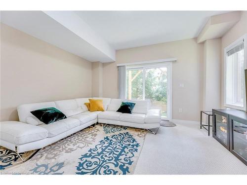 4184 Galileo Common, Burlington, ON - Indoor Photo Showing Living Room