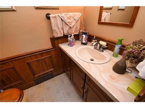 80A Maclennan Avenue, Hamilton, ON - Indoor Photo Showing Bathroom