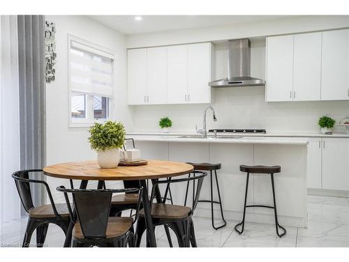 158 Agro Street, Waterdown, ON - Indoor Photo Showing Dining Room