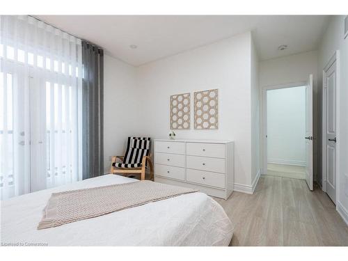 158 Agro Street, Waterdown, ON - Indoor Photo Showing Bedroom