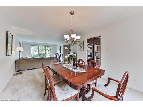 981 Valdese Drive, Mississauga, ON - Indoor Photo Showing Dining Room