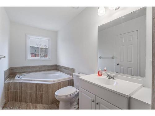 5144 Porter Street, Burlington, ON - Indoor Photo Showing Bathroom