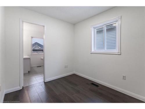 5144 Porter Street, Burlington, ON - Indoor Photo Showing Other Room