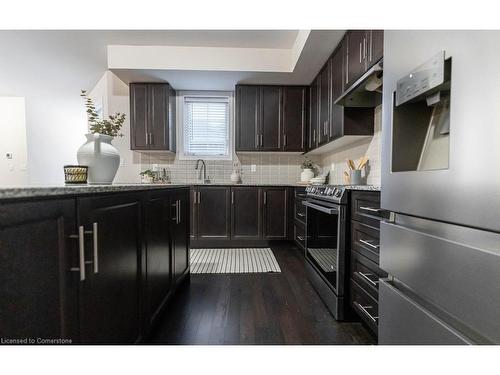 310 Main Street E, Grimsby, ON - Indoor Photo Showing Kitchen With Upgraded Kitchen