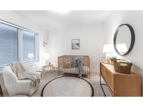 310 Main Street E, Grimsby, ON - Indoor Photo Showing Bedroom