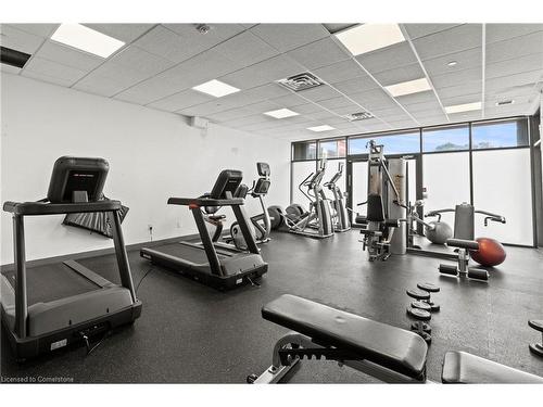 607-220 Cannon Street E, Hamilton, ON - Indoor Photo Showing Gym Room