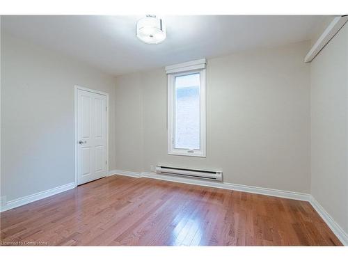 2-138 Bold Street, Hamilton, ON - Indoor Photo Showing Other Room