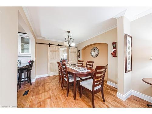 1 South Oval, Hamilton, ON - Indoor Photo Showing Dining Room