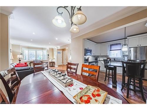 1 South Oval, Hamilton, ON - Indoor Photo Showing Dining Room