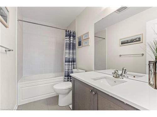 3 Pagebrook Crescent, Stoney Creek, ON - Indoor Photo Showing Bathroom