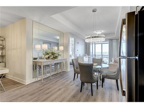 1006-150 Main Street W, Hamilton, ON - Indoor Photo Showing Dining Room