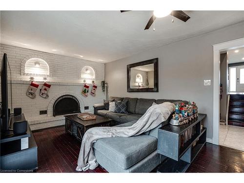 75 Colcrest Street, Hamilton, ON - Indoor Photo Showing Living Room