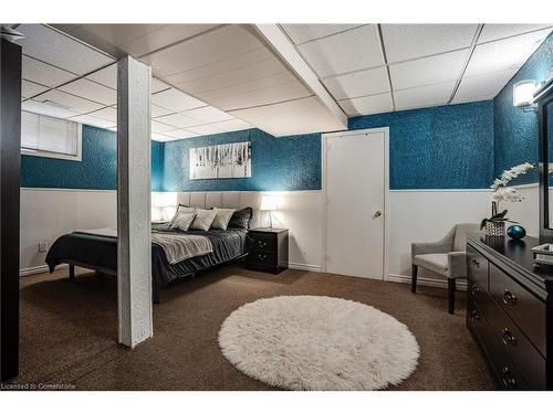 75 Colcrest Street, Hamilton, ON - Indoor Photo Showing Bedroom