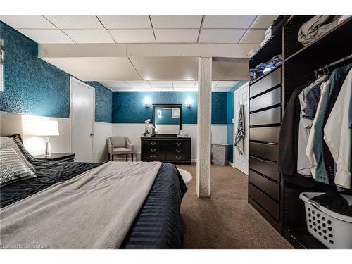 75 Colcrest Street, Hamilton, ON - Indoor Photo Showing Bedroom