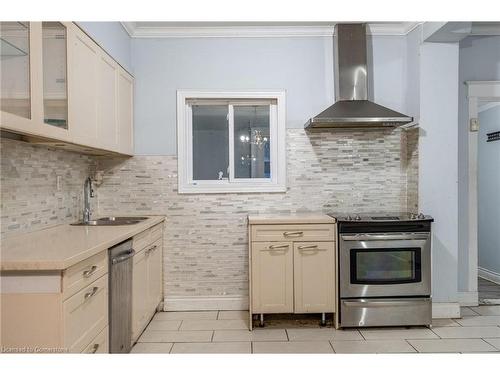 148 Leinster Avenue N, Hamilton, ON - Indoor Photo Showing Kitchen With Double Sink