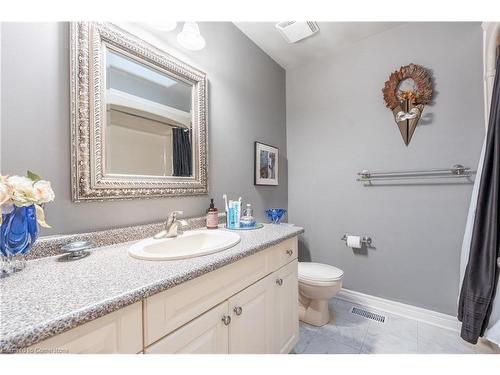 41 Oarsman Crescent, St. Catharines, ON - Indoor Photo Showing Bathroom