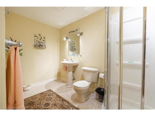 41 Oarsman Crescent, St. Catharines, ON - Indoor Photo Showing Bathroom