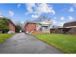 584 East 27th Street  Hamilton, ON L8V 3H6