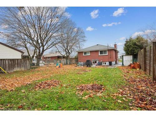 584 East 27Th Street, Hamilton, ON - Outdoor With Backyard