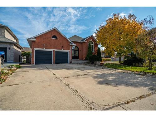 2-102 Donnici Drive, Hamilton, ON - Outdoor