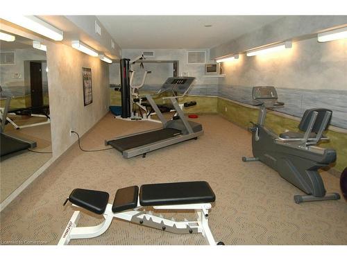 805-1477 Lakeshore Road, Burlington, ON - Indoor Photo Showing Gym Room