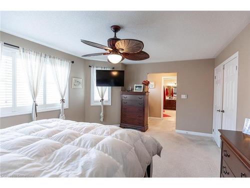 48 Kingston Road, Stoney Creek, ON - Indoor Photo Showing Bedroom