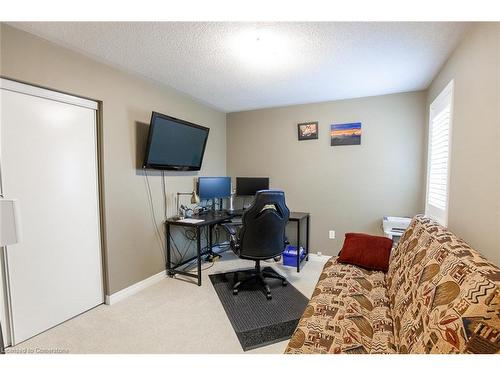 48 Kingston Road, Stoney Creek, ON - Indoor Photo Showing Office