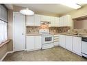 44-55 Kerman Avenue, Grimsby, ON  - Indoor Photo Showing Kitchen With Double Sink 