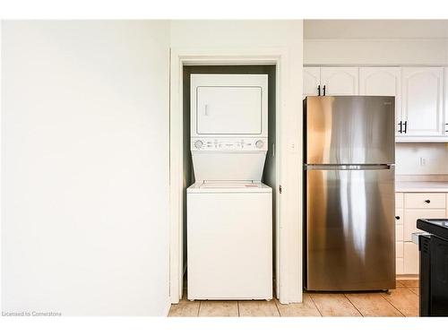 Upper-26 Carousel Avenue, Hamilton, ON - Indoor Photo Showing Laundry Room