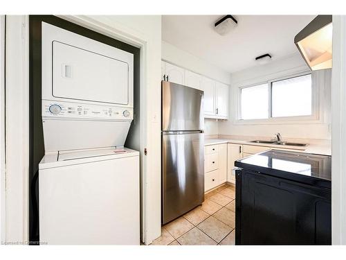 Upper-26 Carousel Avenue, Hamilton, ON - Indoor Photo Showing Laundry Room