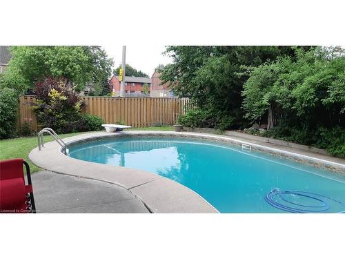 3037 Oslo Crescent, Mississauga, ON - Outdoor With In Ground Pool With Backyard