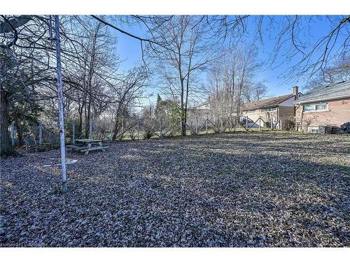 465 East 36Th Street, Hamilton, ON - Outdoor