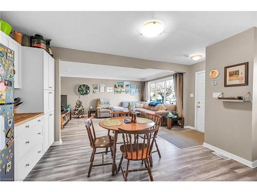 465 East 36Th Street, Hamilton, ON - Indoor Photo Showing Dining Room