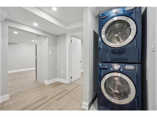 Lower-2141 Cleaver Avenue, Burlington, ON - Indoor Photo Showing Laundry Room