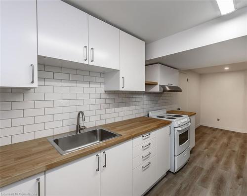 Bsmnt-191 Sherman Avenue S, Hamilton, ON - Indoor Photo Showing Kitchen