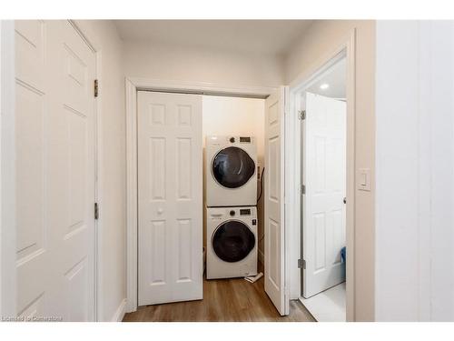 1-191 Sherman Avenue S, Hamilton, ON - Indoor Photo Showing Laundry Room