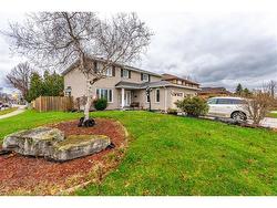 7 Grandoaks Drive  Hamilton, ON L8V 5A9