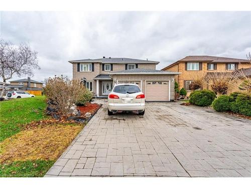 7 Grandoaks Drive, Hamilton, ON - Outdoor