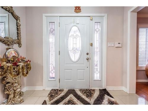 7 Grandoaks Drive, Hamilton, ON - Indoor Photo Showing Other Room