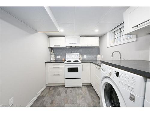 85 Barons Avenue S, Hamilton, ON - Indoor Photo Showing Laundry Room