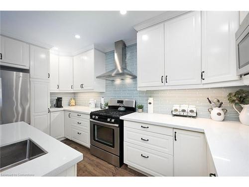 85 Barons Avenue S, Hamilton, ON - Indoor Photo Showing Kitchen With Upgraded Kitchen