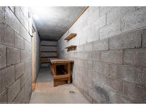 121 Lower Horning Road, Hamilton, ON - Indoor Photo Showing Bathroom