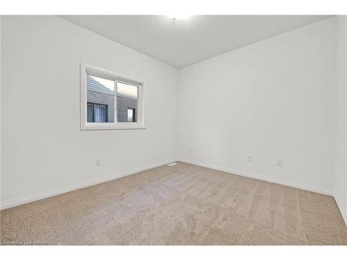 35 Willson Drive, Thorold, ON - Indoor Photo Showing Other Room