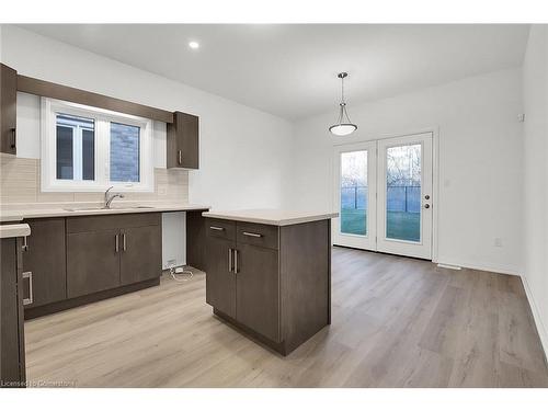 35 Willson Drive, Thorold, ON - Indoor Photo Showing Kitchen