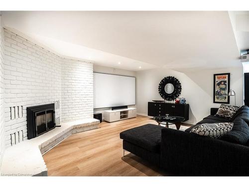 6345 Mcniven Court, Burlington, ON - Indoor Photo Showing Living Room With Fireplace